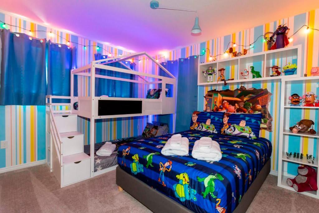 Theme Dream House - Brand New Windsor Resort Four Corners Экстерьер фото