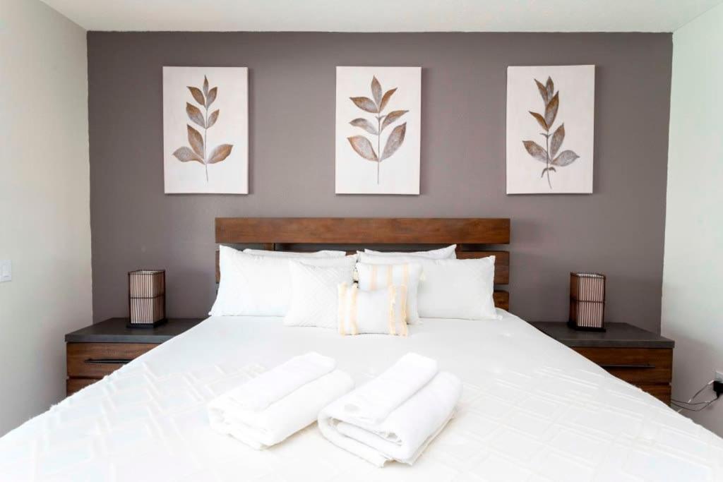 Theme Dream House - Brand New Windsor Resort Four Corners Экстерьер фото