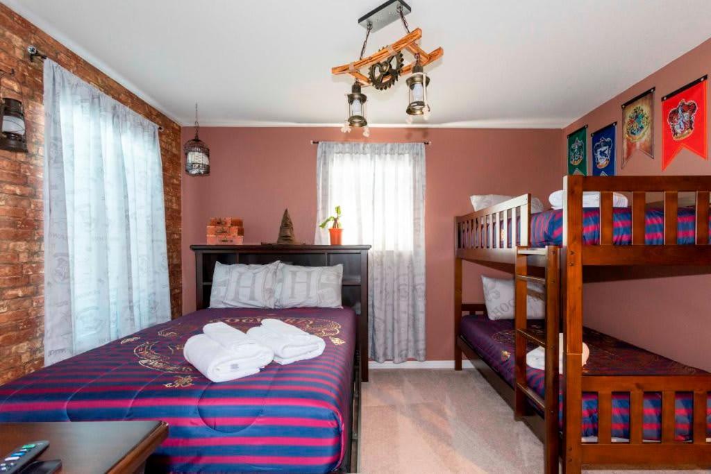 Theme Dream House - Brand New Windsor Resort Four Corners Экстерьер фото