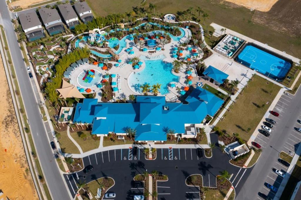Theme Dream House - Brand New Windsor Resort Four Corners Экстерьер фото